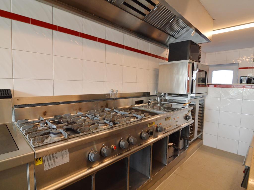 Chateau Crawhez Hotel Thimister Екстериор снимка